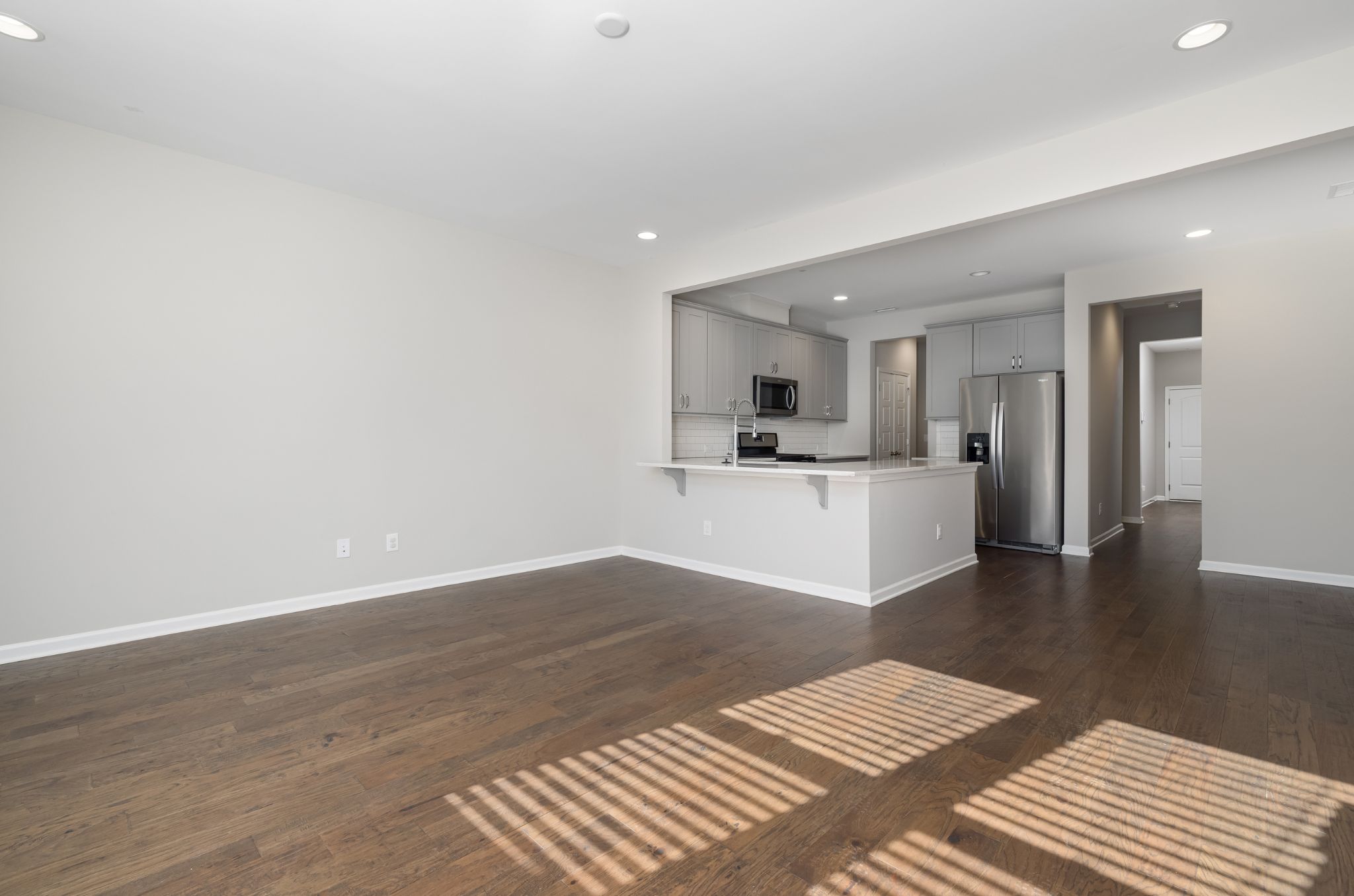 Affordable apartments 77096